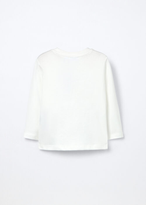 Alternative view of Majica