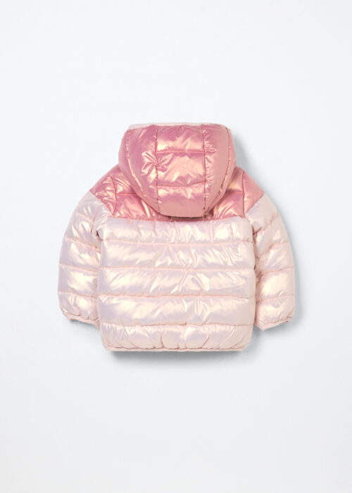 Alternative view of Jakna