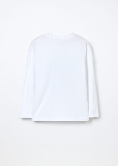 Alternative view of Majica