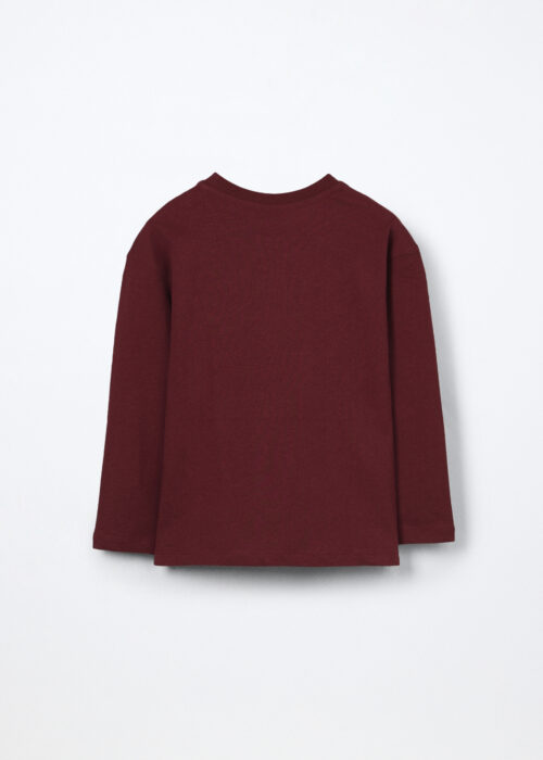 Alternative view of Majica