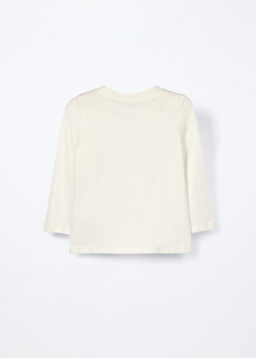 Alternative view of Majica