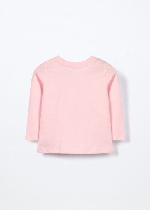 Alternative view of Majica