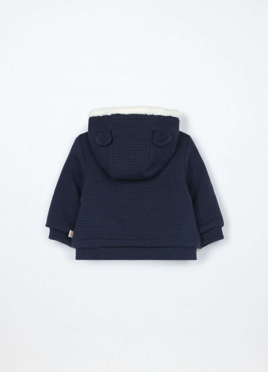 Alternative view of Jakna