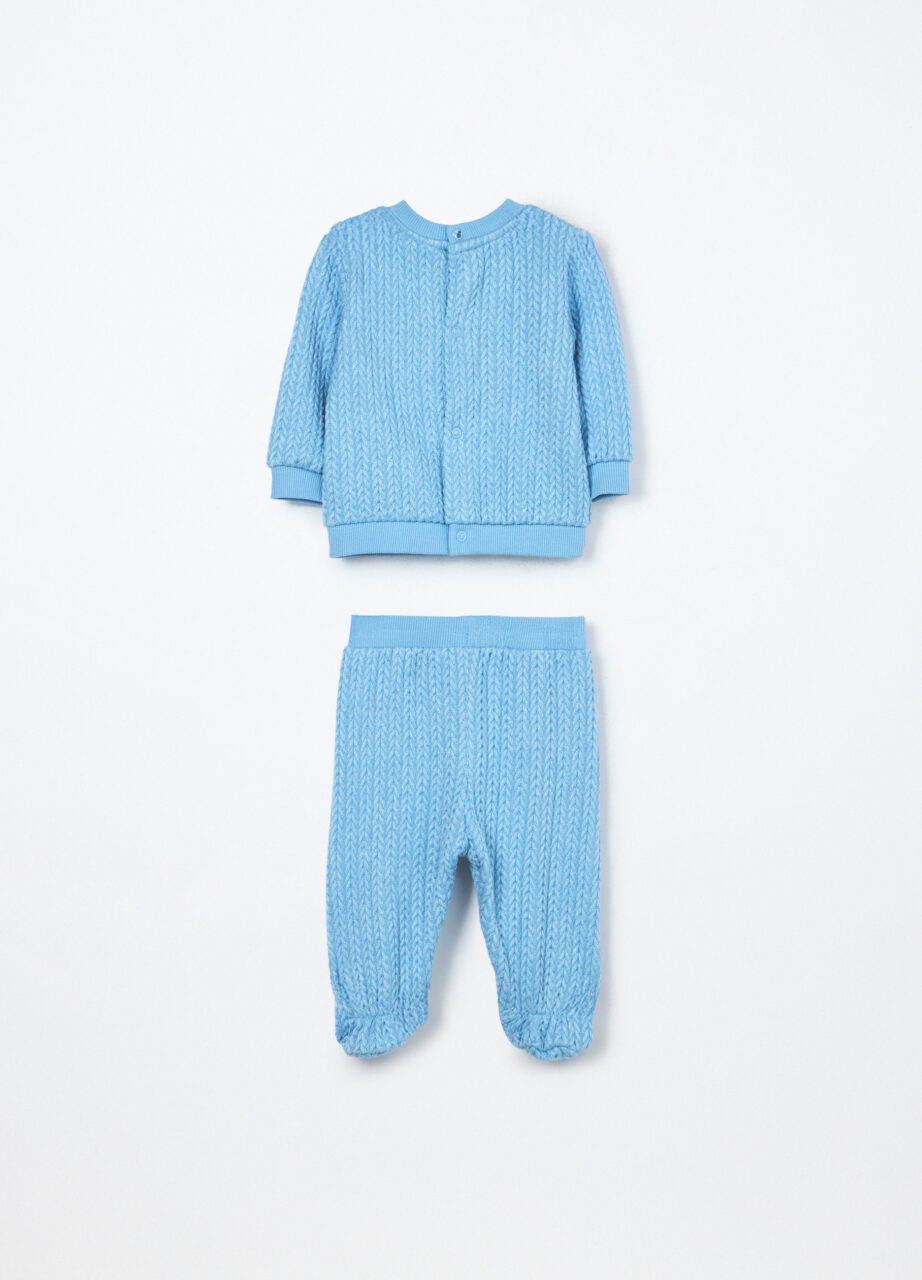 Alternative view of Komplet