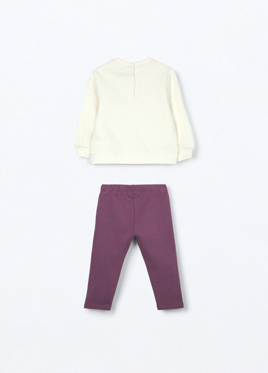 Alternative view of Komplet