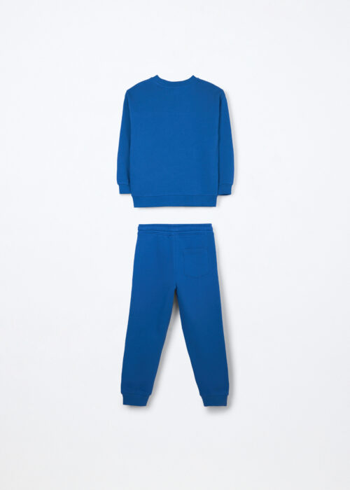 Alternative view of Komplet