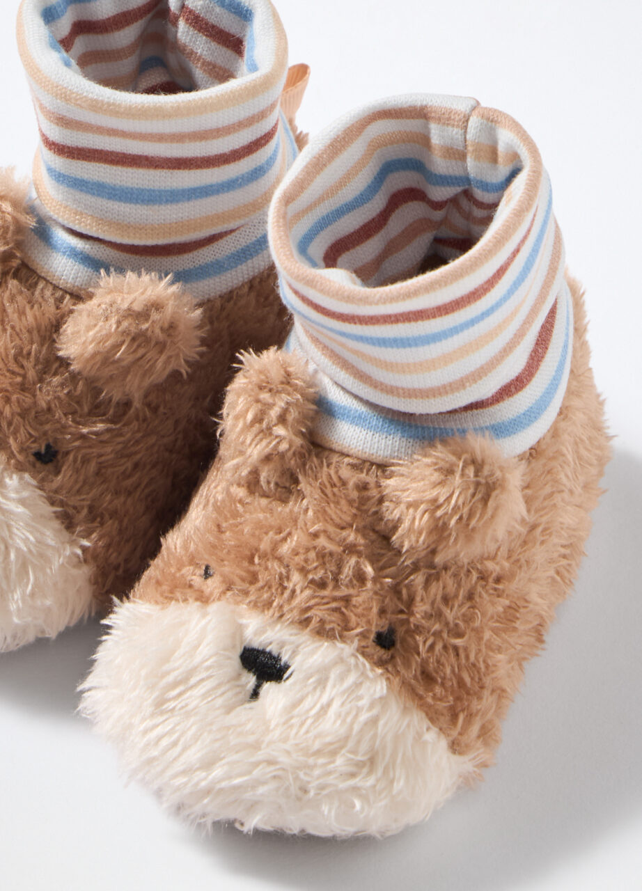 Alternative view of Pape