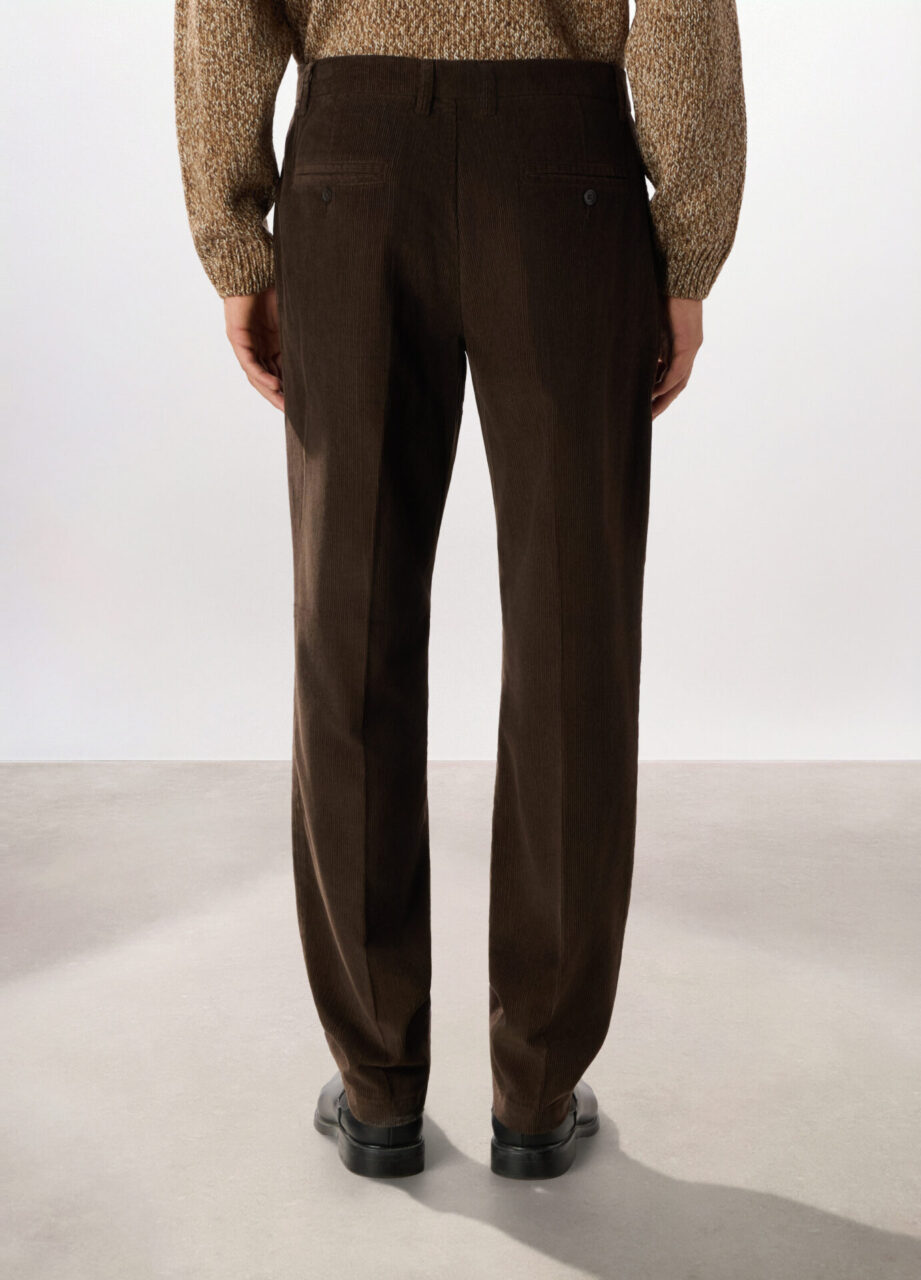 Alternative view of Hlače