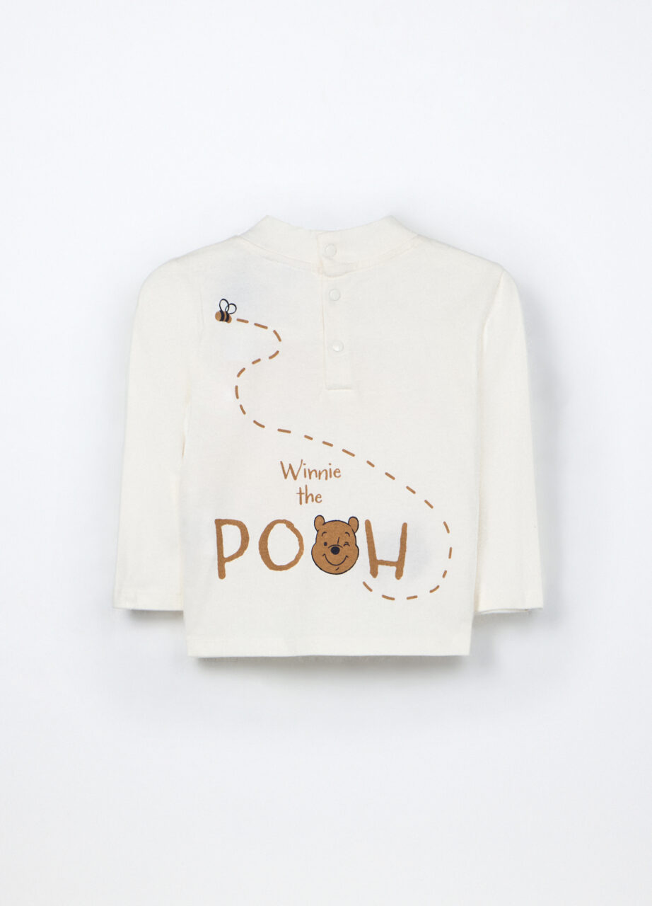 Alternative view of Majica