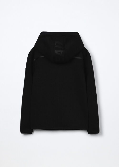 Alternative view of Dukserica