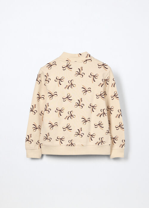 Alternative view of Kardigan