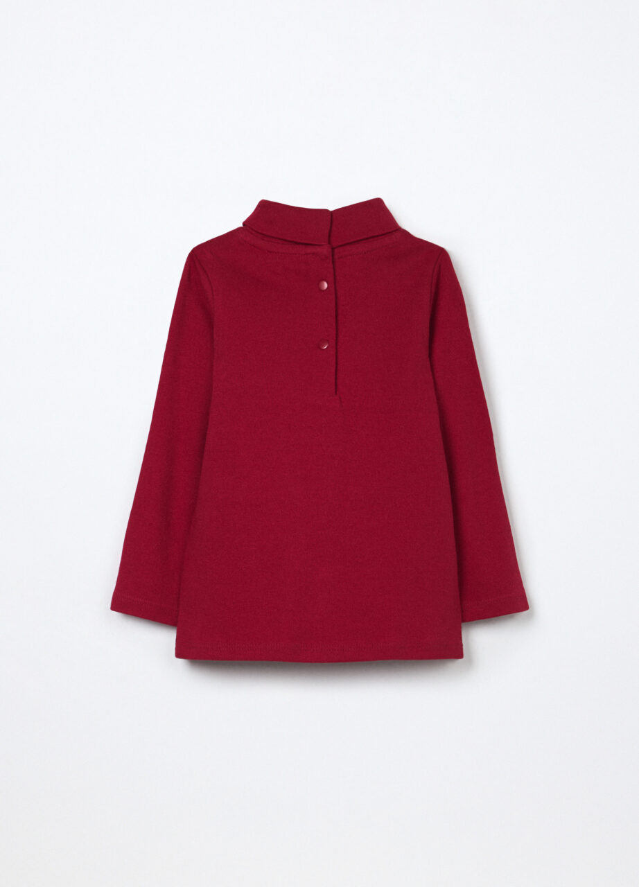 Alternative view of Majica