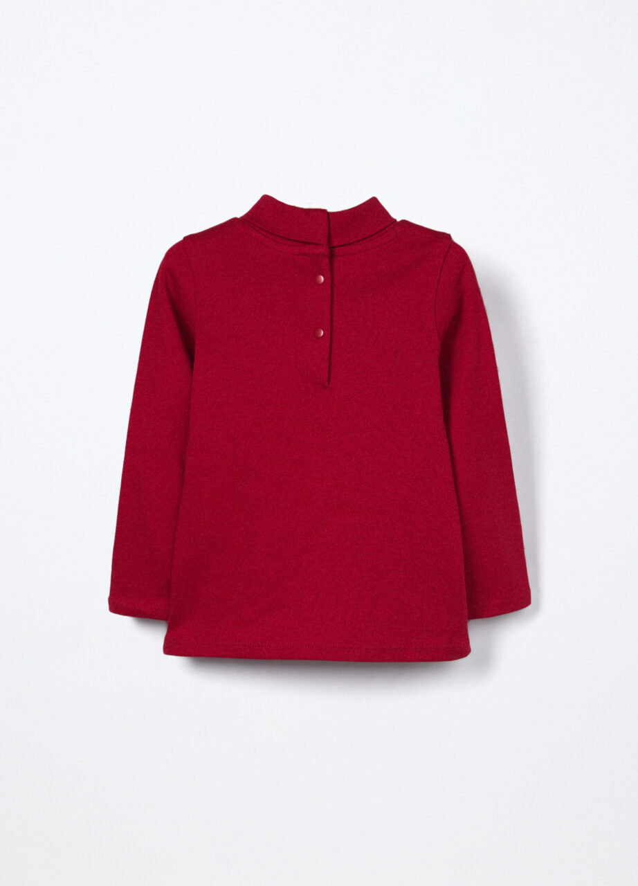 Alternative view of Majica