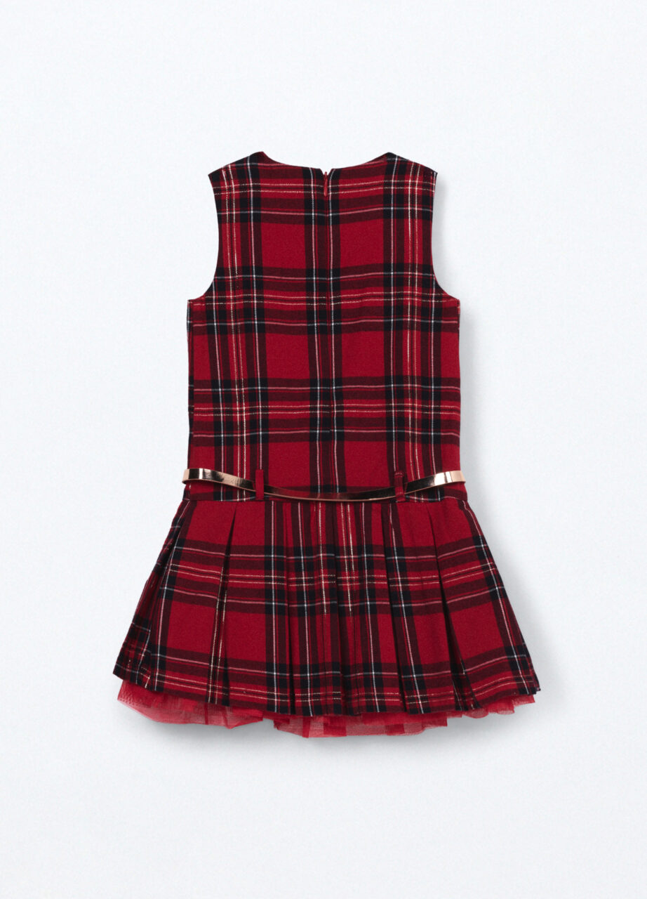 Alternative view of Haljina