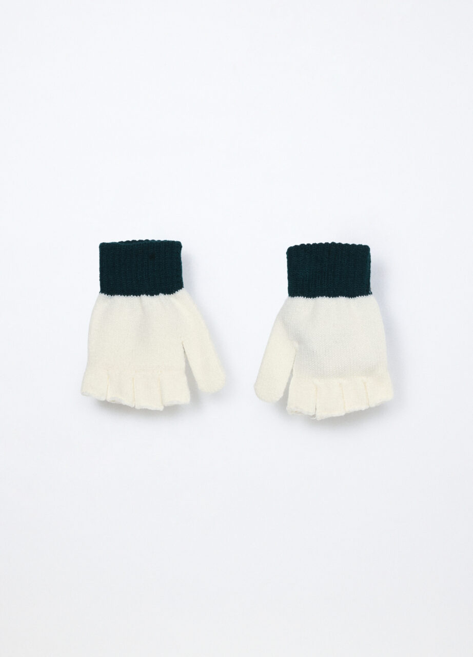 Alternative view of Rukavice