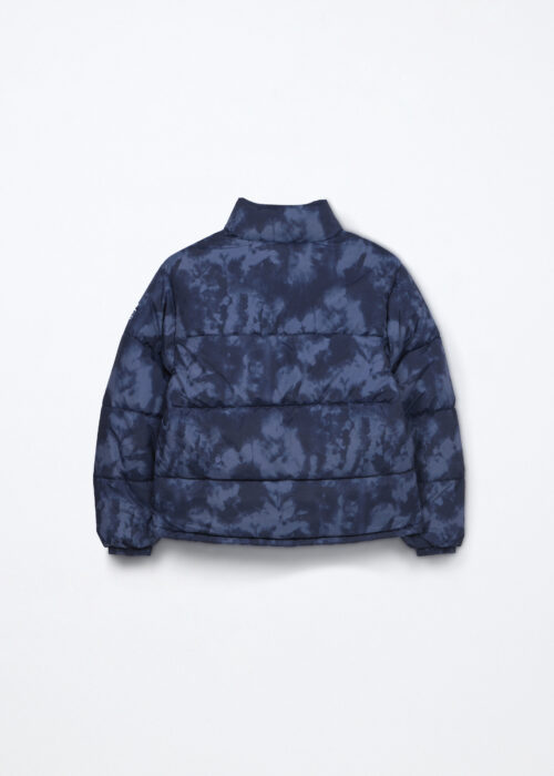 Alternative view of Jakna