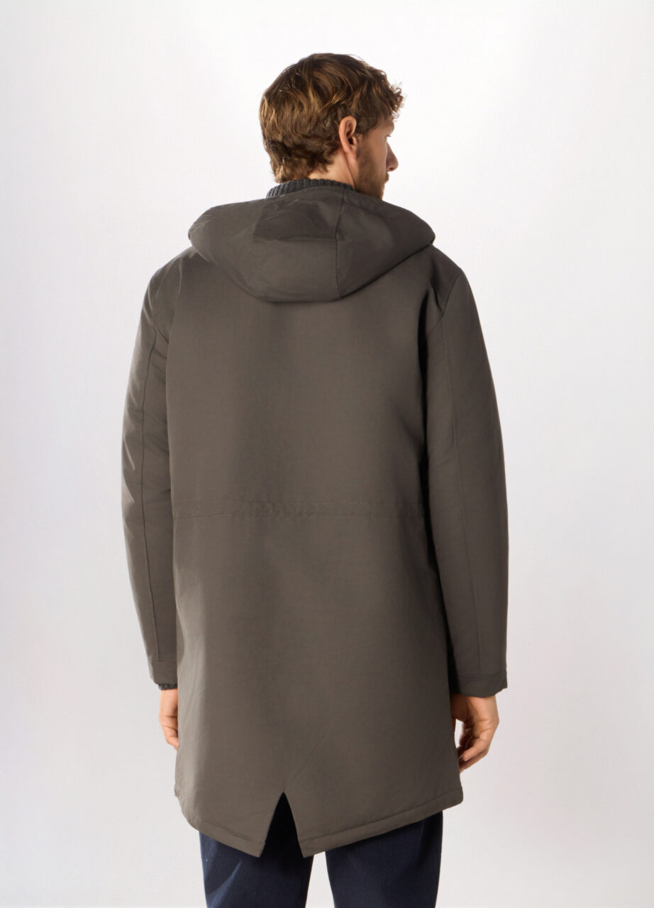 Alternative view of Jakna