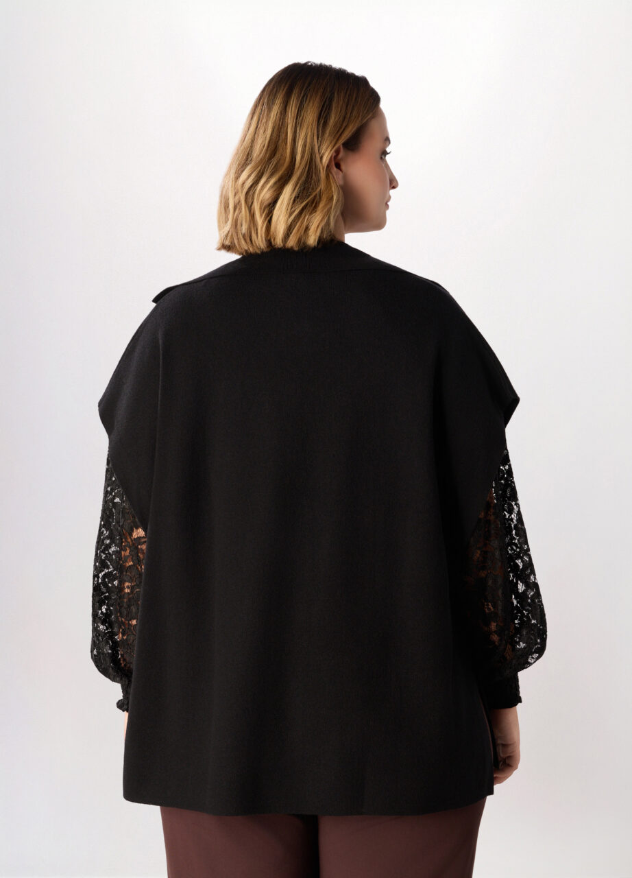 Alternative view of Pončo