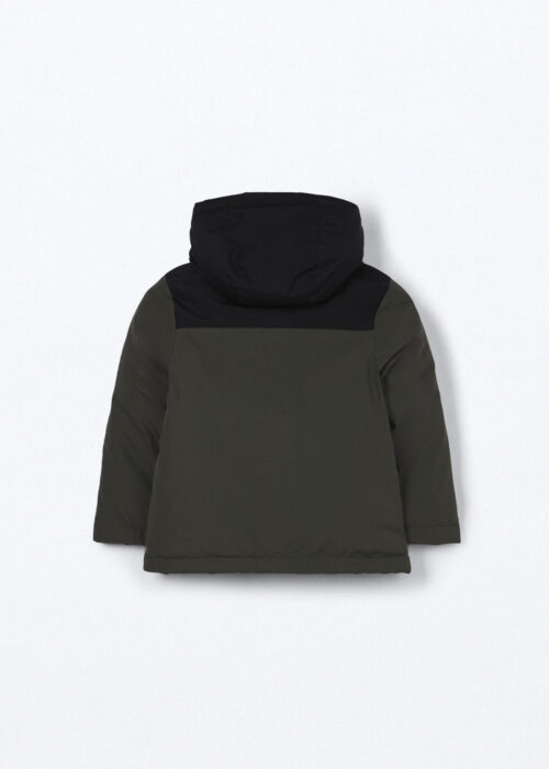 Alternative view of Jakna