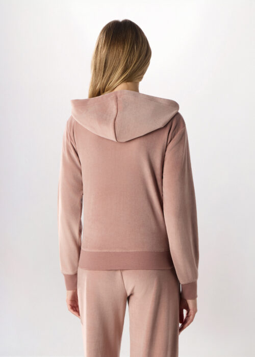 Alternative view of Dukserica