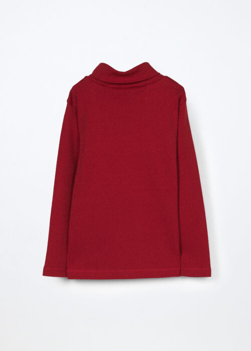 Alternative view of Majica