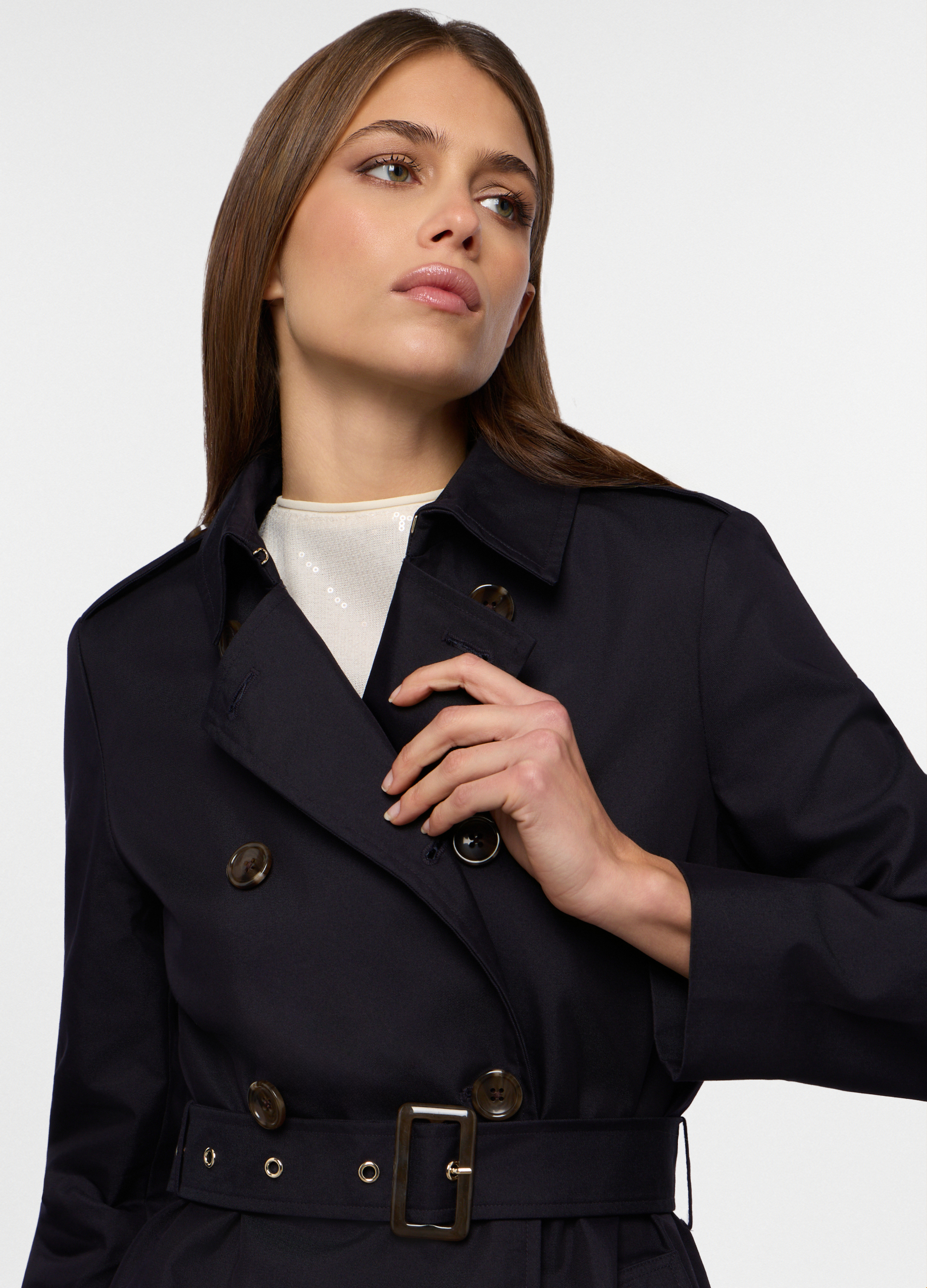 Ženski dvoredni mantil