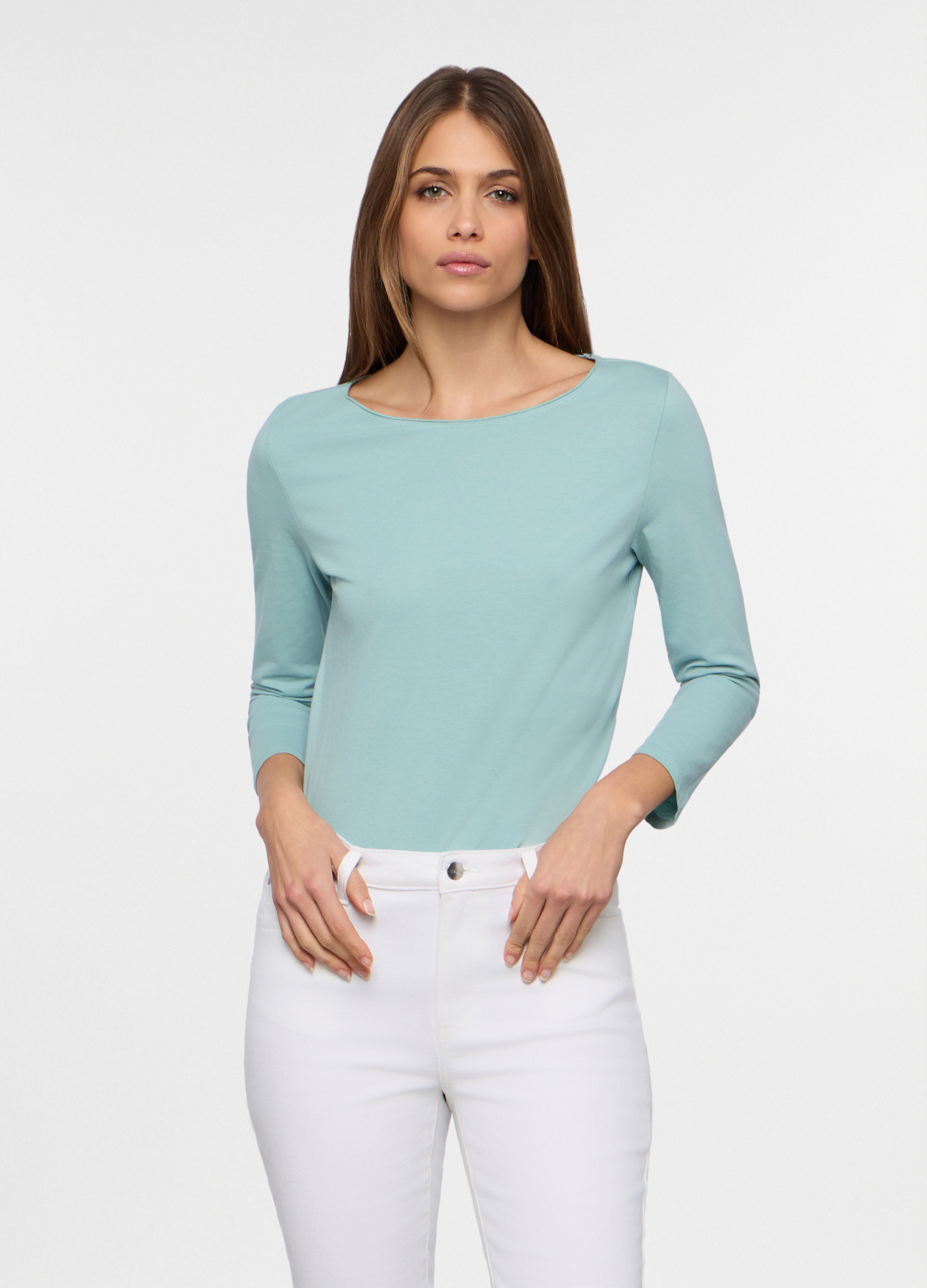 Ženska majica s izrezom u obliku čamca od rastezljivog materijala