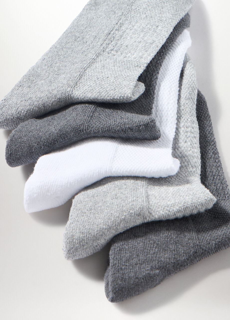 Alternative view of Čarape