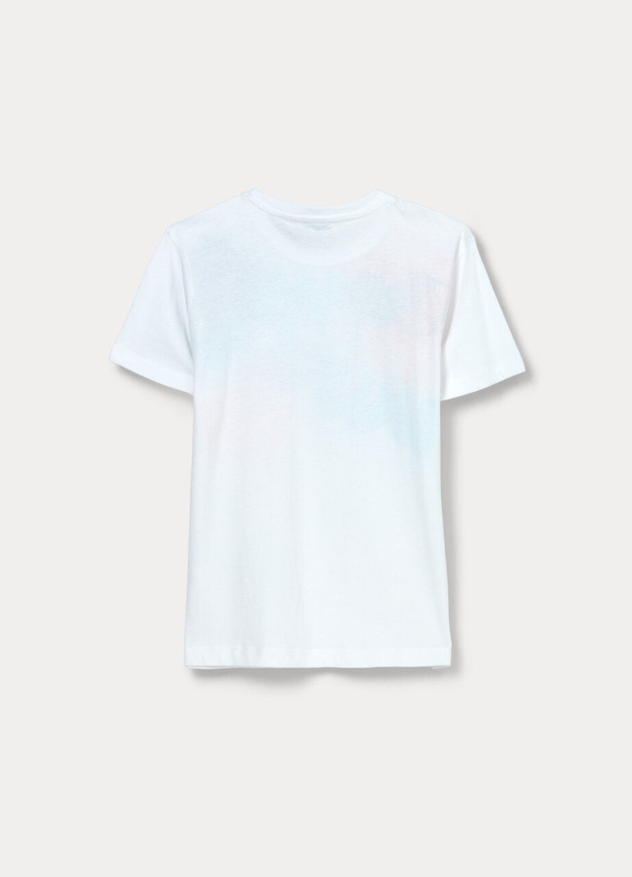 Alternative view of Majica