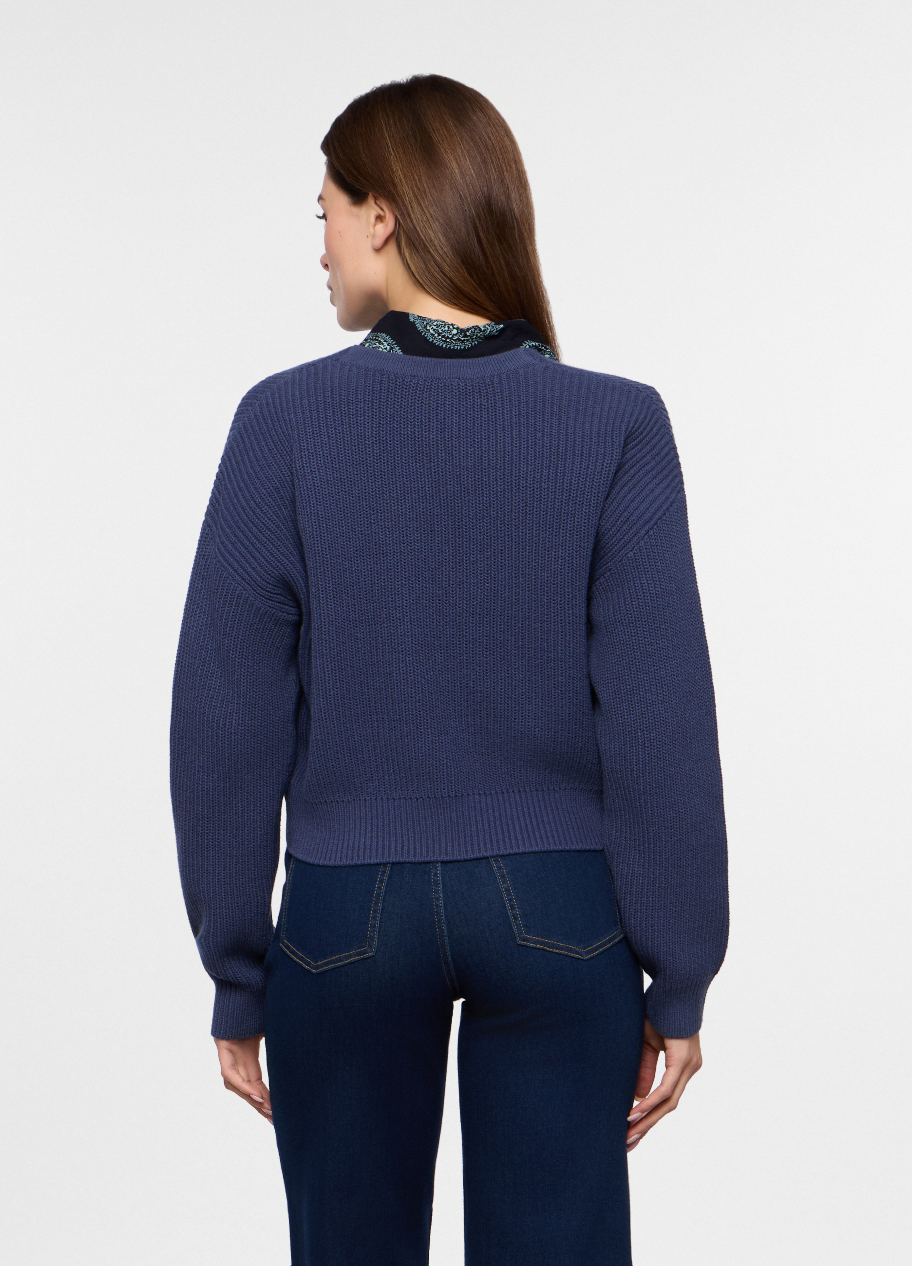 Alternative view of Kardigan