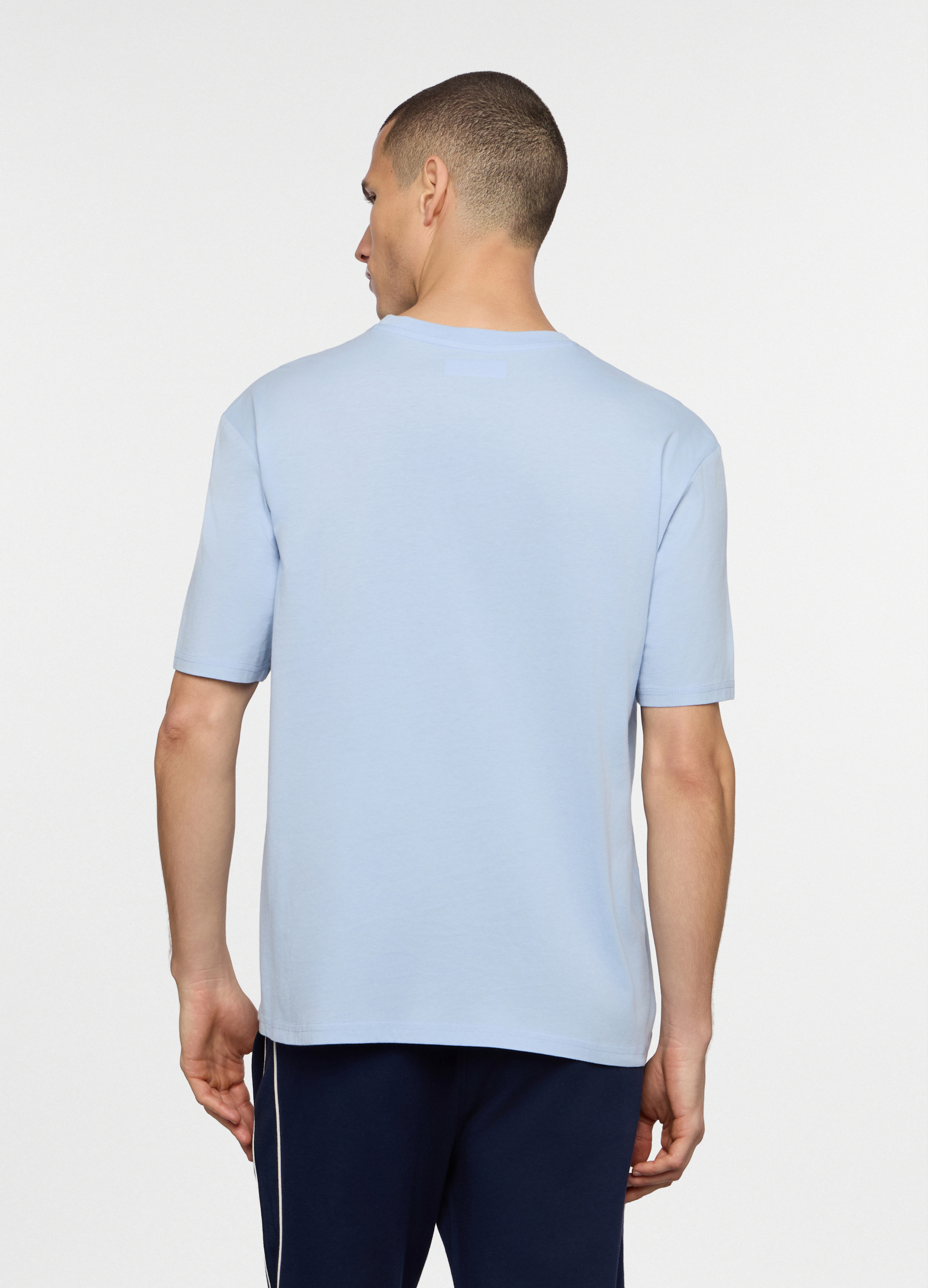 Alternative view of Majica