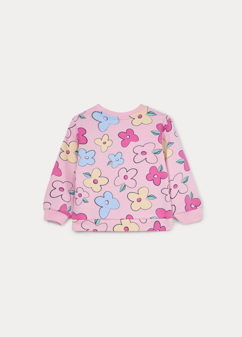 Alternative view of Majica