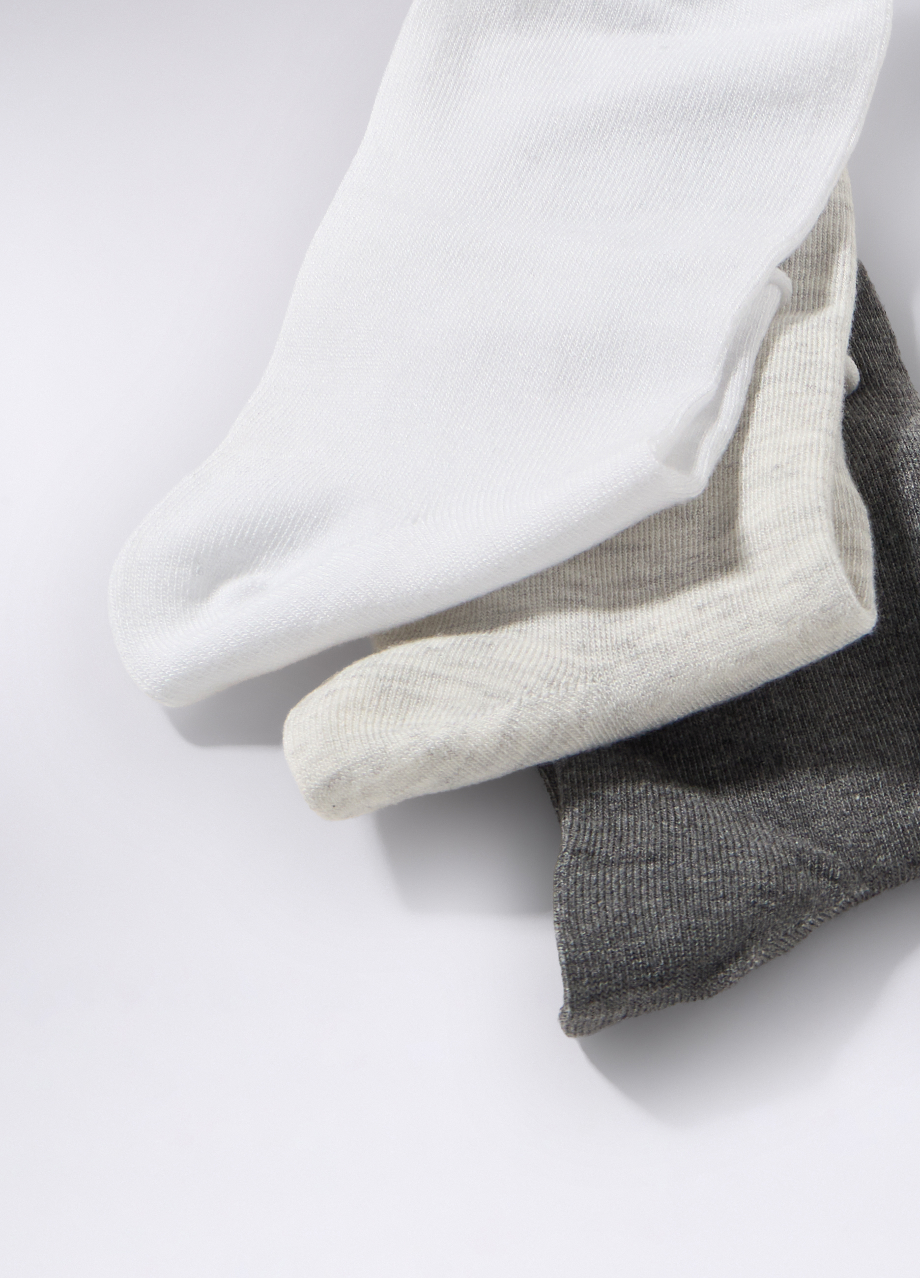 Alternative view of Čarape set