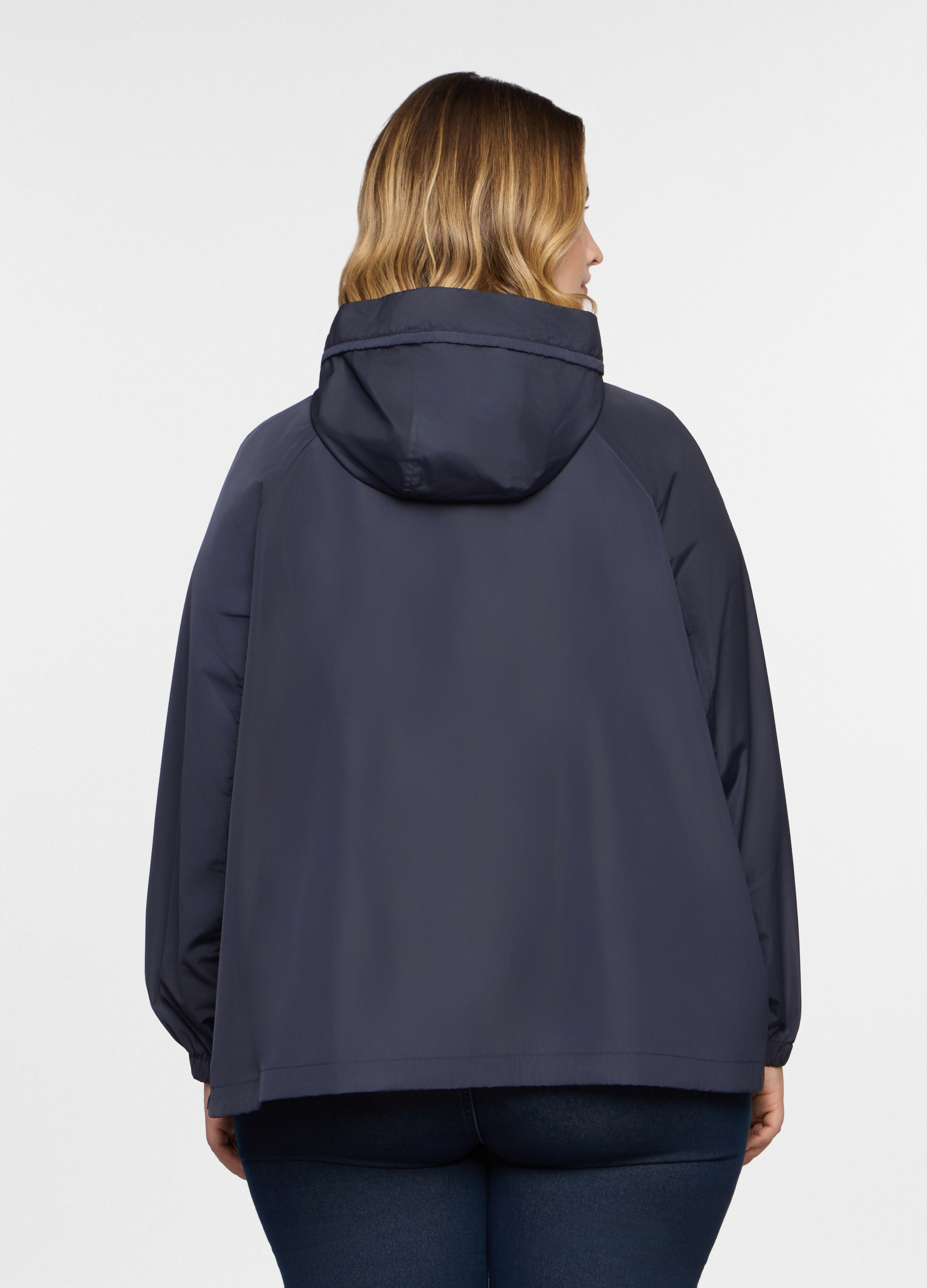 Alternative view of Jakna