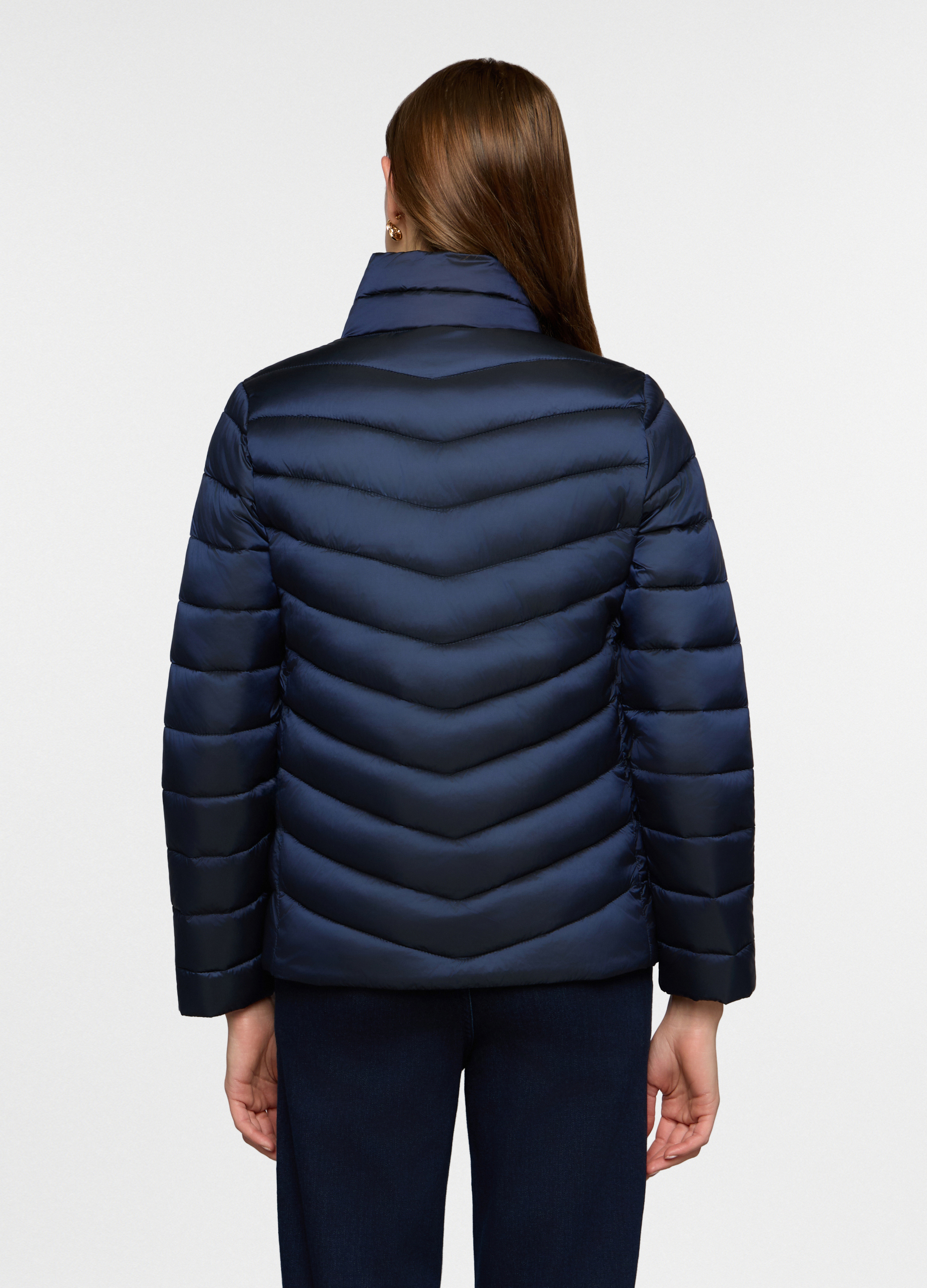 Alternative view of Jakna