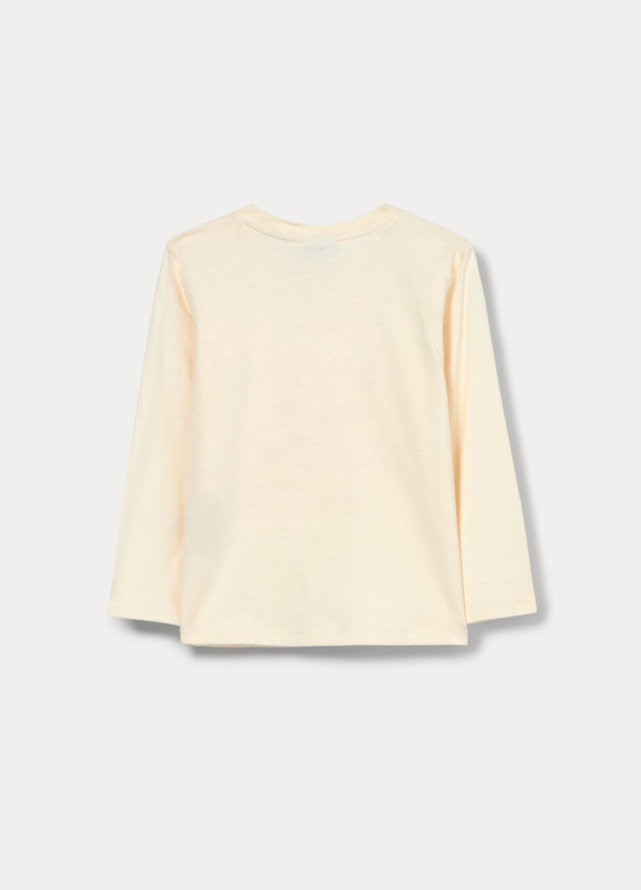 Alternative view of Majica