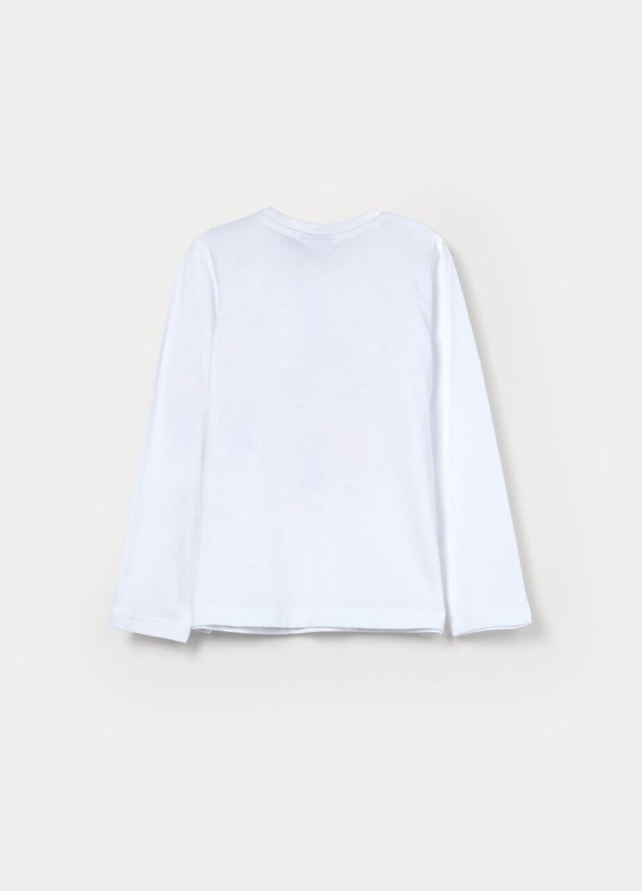 Alternative view of Majica