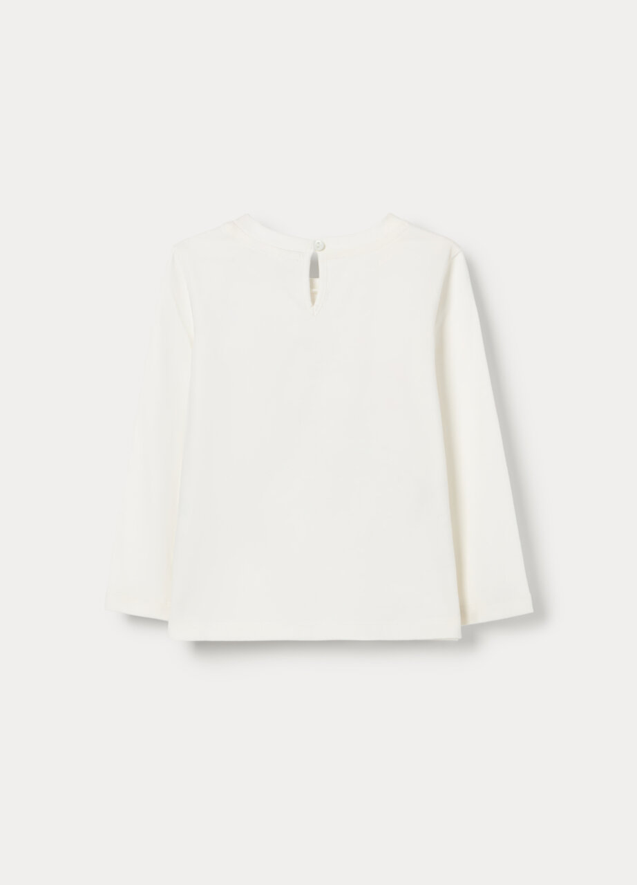 Alternative view of Majica