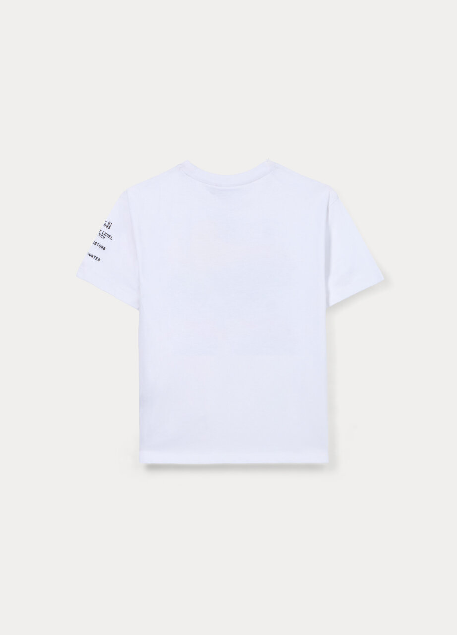 Alternative view of Majica