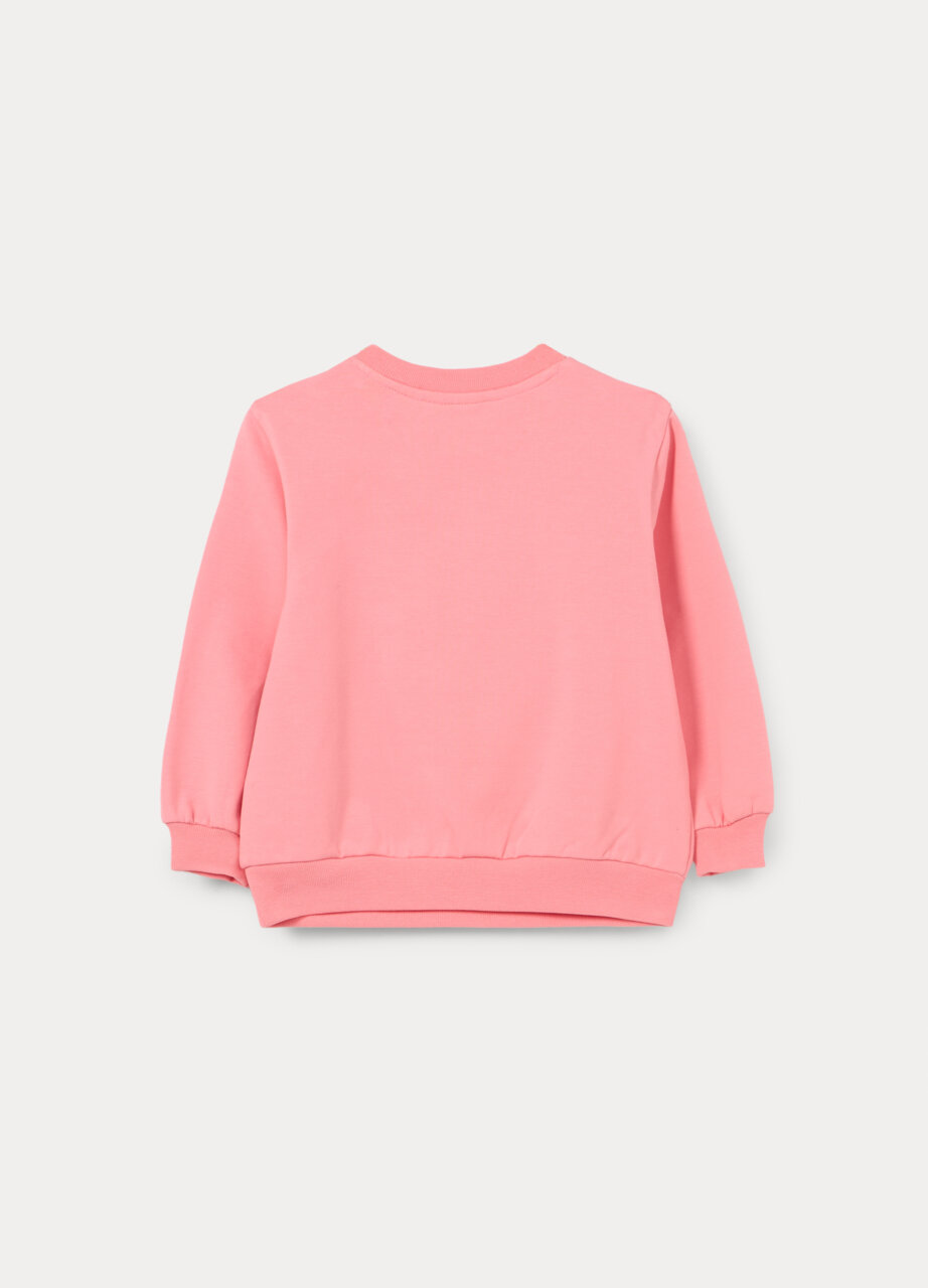 Alternative view of Majica