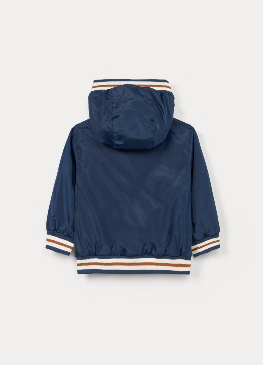 Alternative view of Jakna