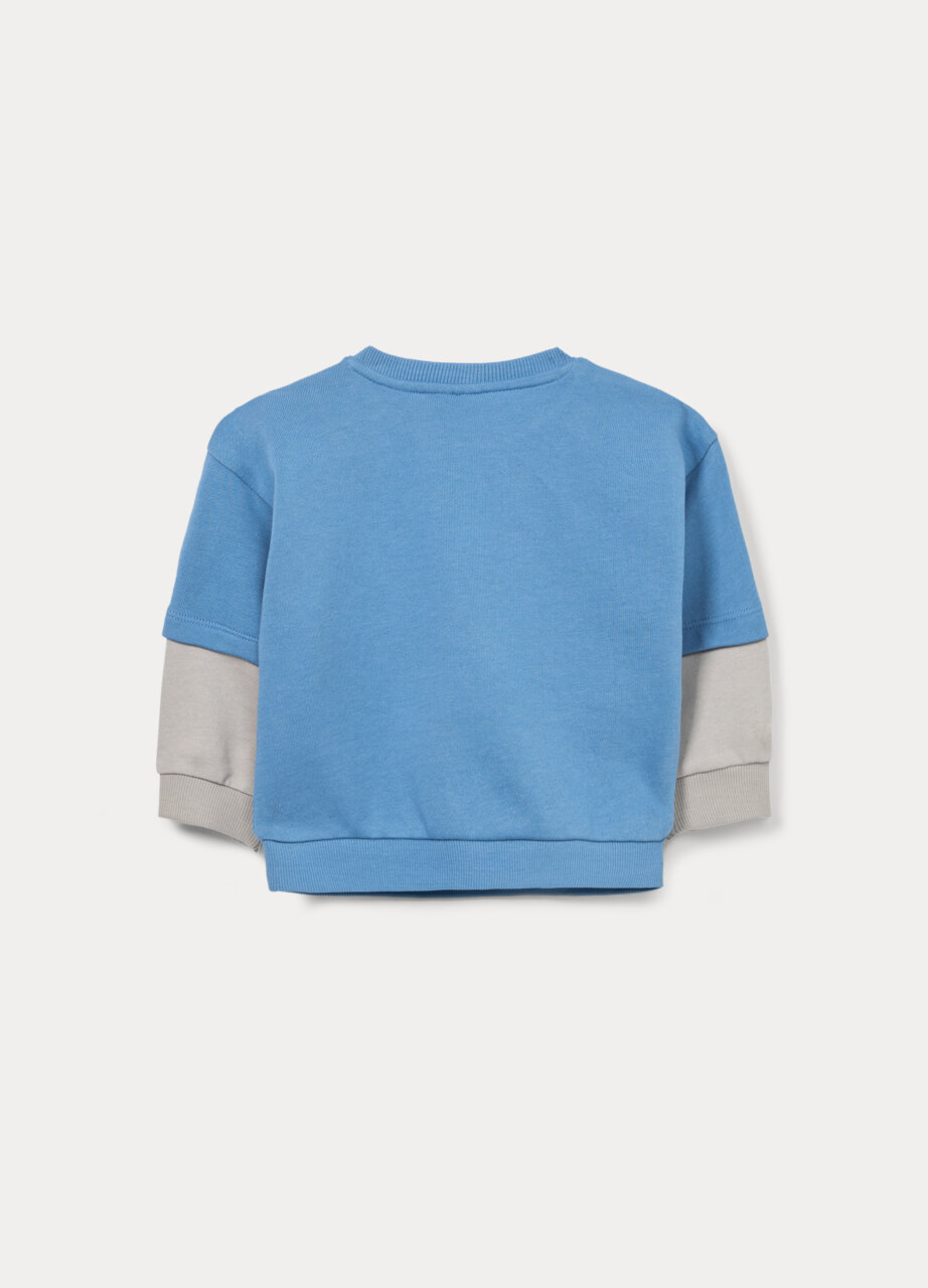 Alternative view of Majica