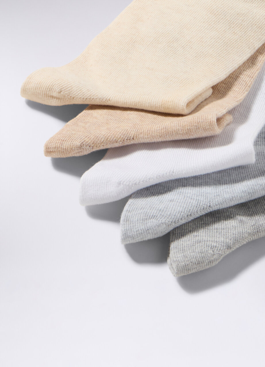 Alternative view of Čarape set