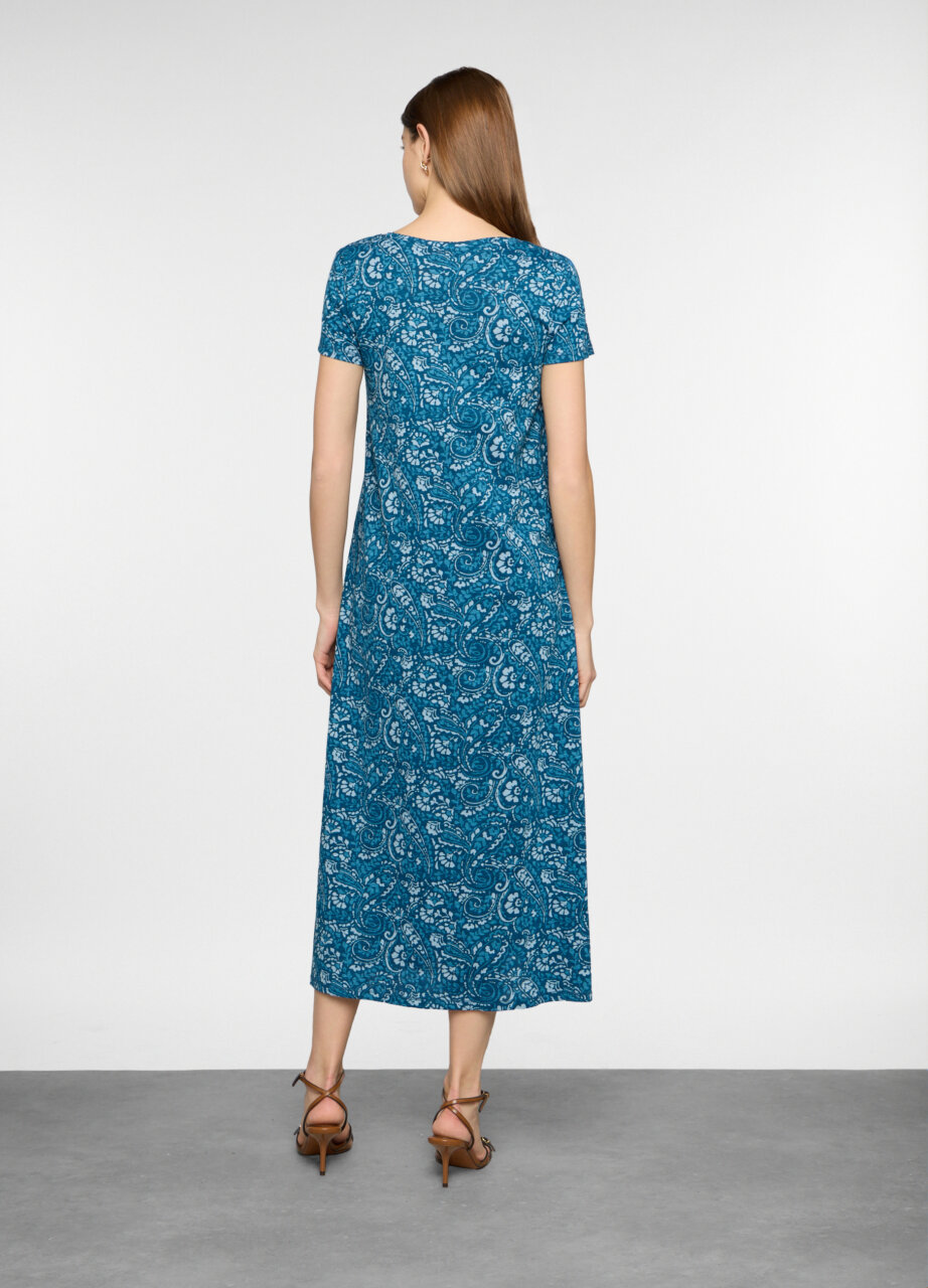 Alternative view of Haljina