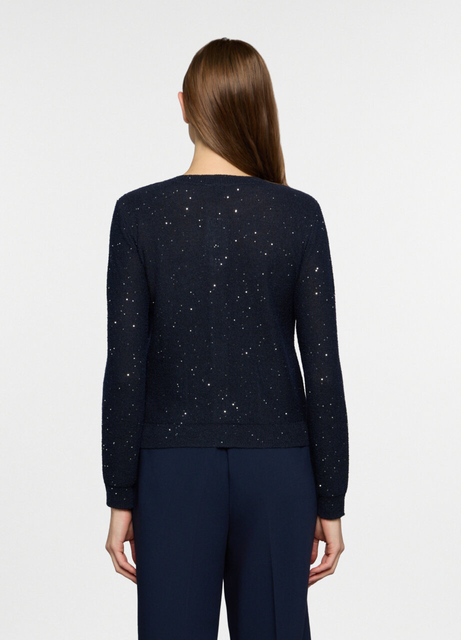 Alternative view of Kardigan