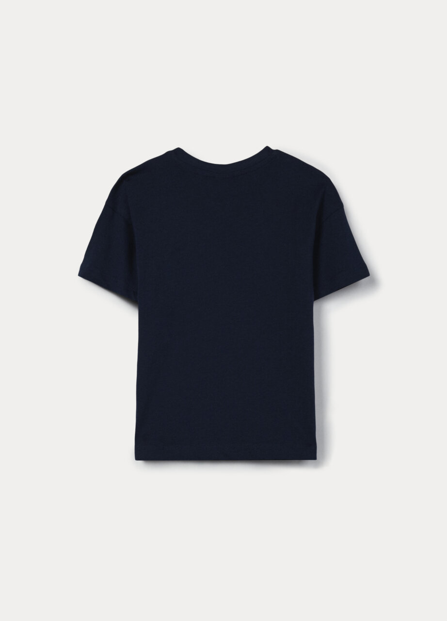 Alternative view of Majica