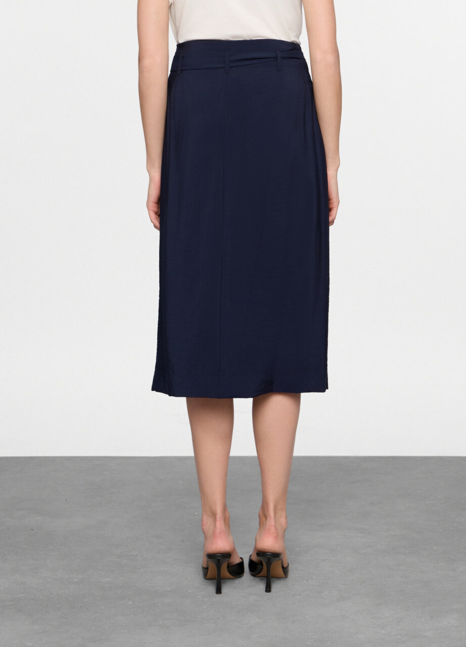 Alternative view of Suknja