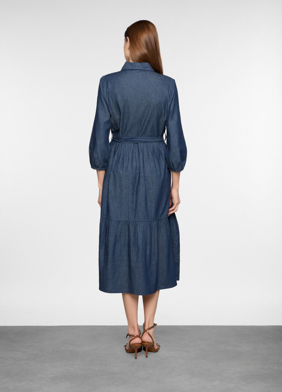 Alternative view of Haljina