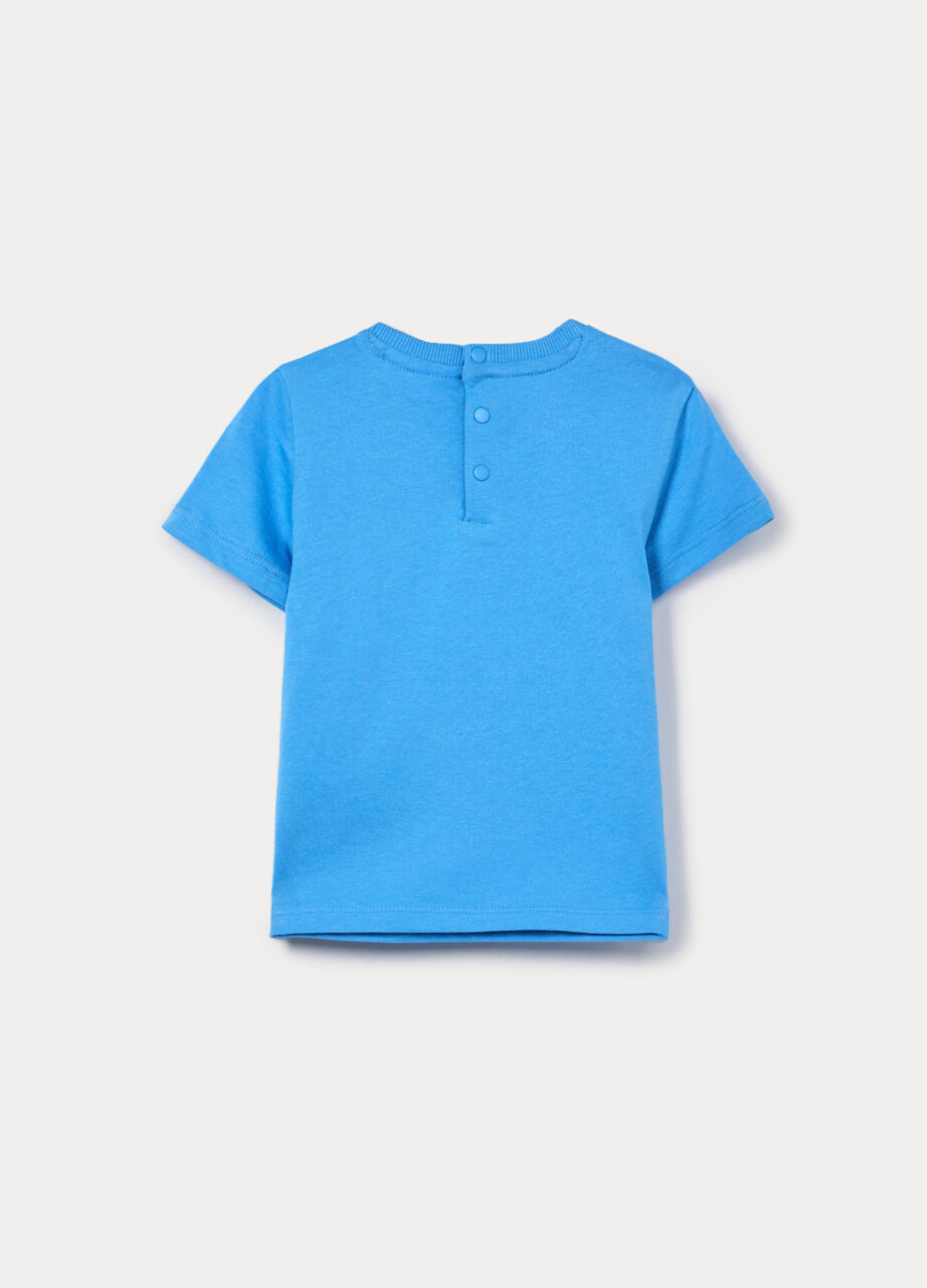 Alternative view of Majica