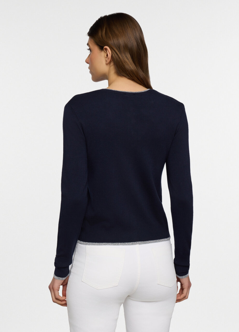 Alternative view of Kardigan